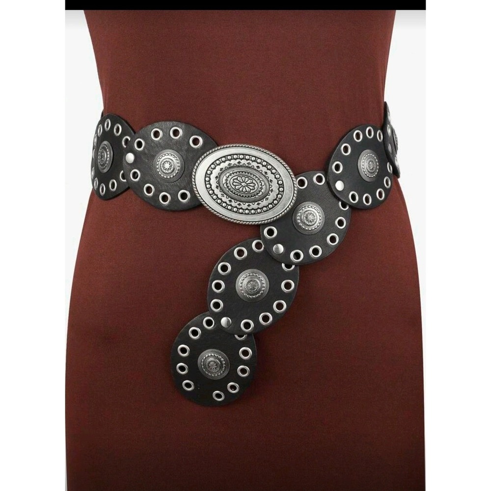 Women Black Faux Leather Western Concho Belt Silver Grommet Statemen Buckle Wide